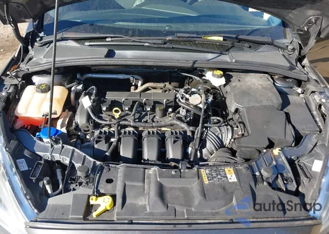 2018 Ford Focus Titanium из США, поврежденный, VIN 1FADP3N24JL286143